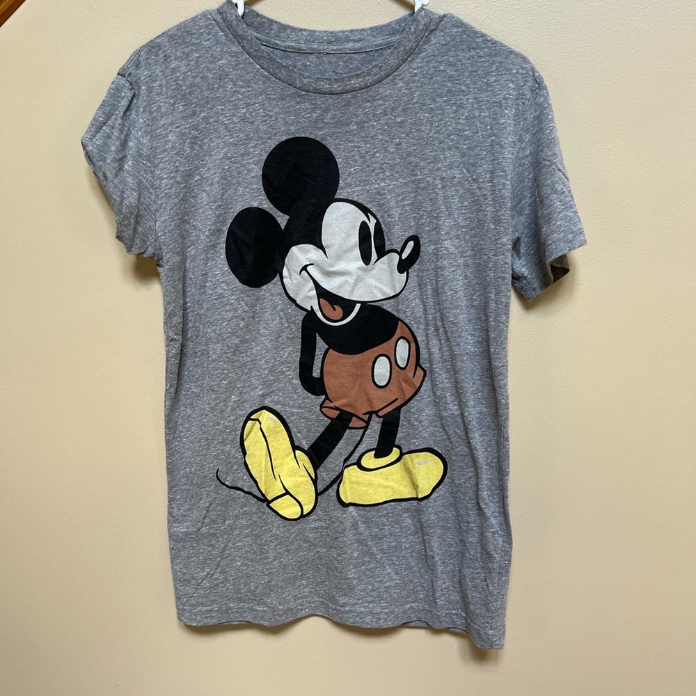 Mickey t shirt